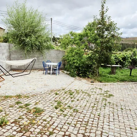 Casa Dos Pisoeiros Montemuro/douro *